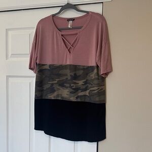 HEIMISH USA Short Sleeve Top